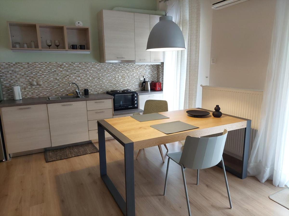 아테네 Cholargos Metro Station 2 Persons Cozy Studio. 아파트 외부 사진